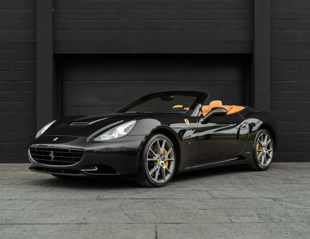 Ferrari California 30 4,3 F1