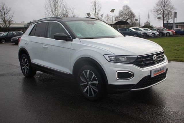 T-Roc Style ACC LED RFK ALLWETTERREIFEN