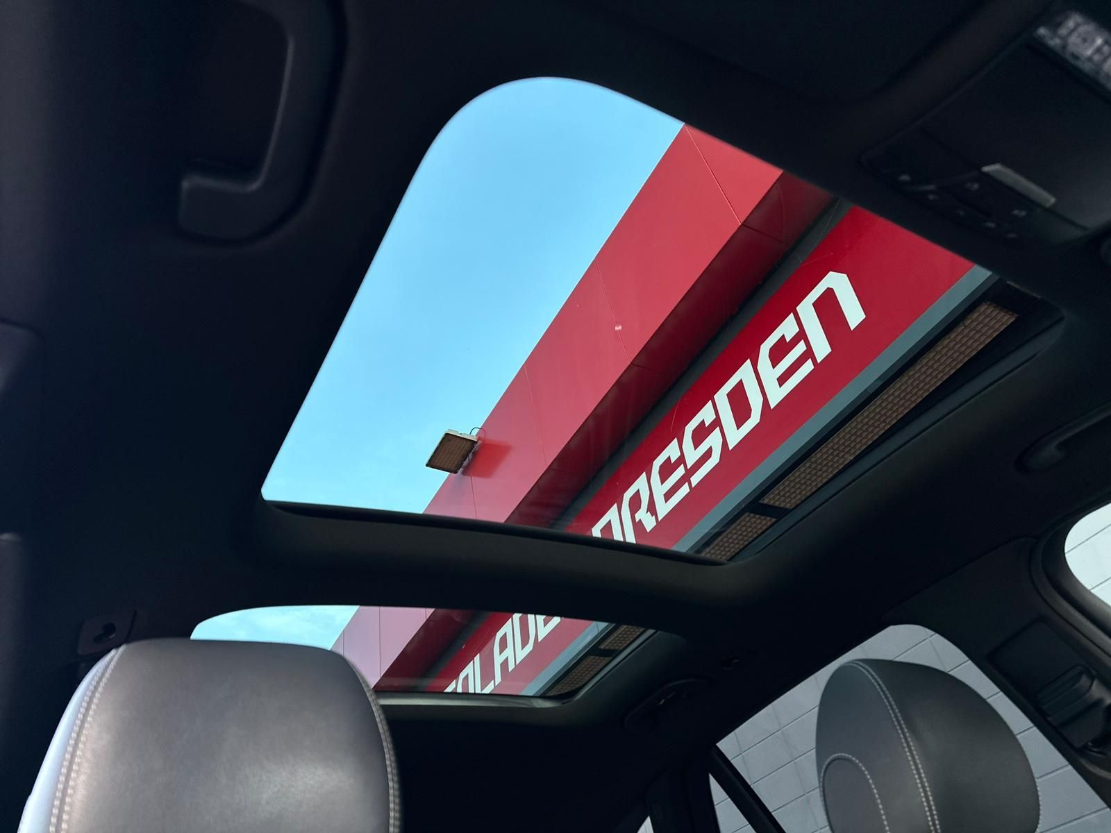 MERCEDES-BENZ GLC250d 4M AMG NIGHT* LED#SHZ#AHK#PANO#ACC#NAVI - Image 22