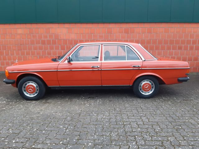 Mercedes-Benz 300 Diesel W123 - erst 105000 Km. - kerngesund