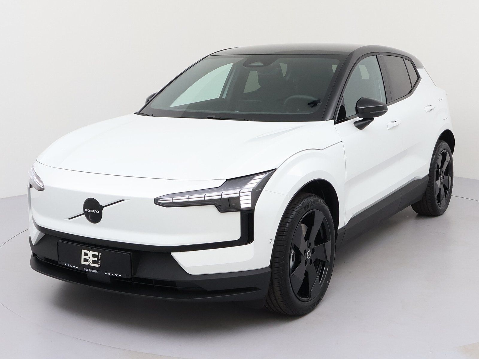 Volvo EX30 P8 AWD ULTRA Black Edition *WINTER-PAKET*