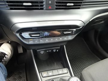 Fotografie 7 des Hyundai i20 1.0 T-GDI Trend Facelift*KoPaket*Alu 17 Zoll