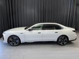 BMW M760 e xDrive M-SPORT|TV|B&W|SKY-LOUNGE|MEGAVOLL - BMW M760 mit Panoramadach
