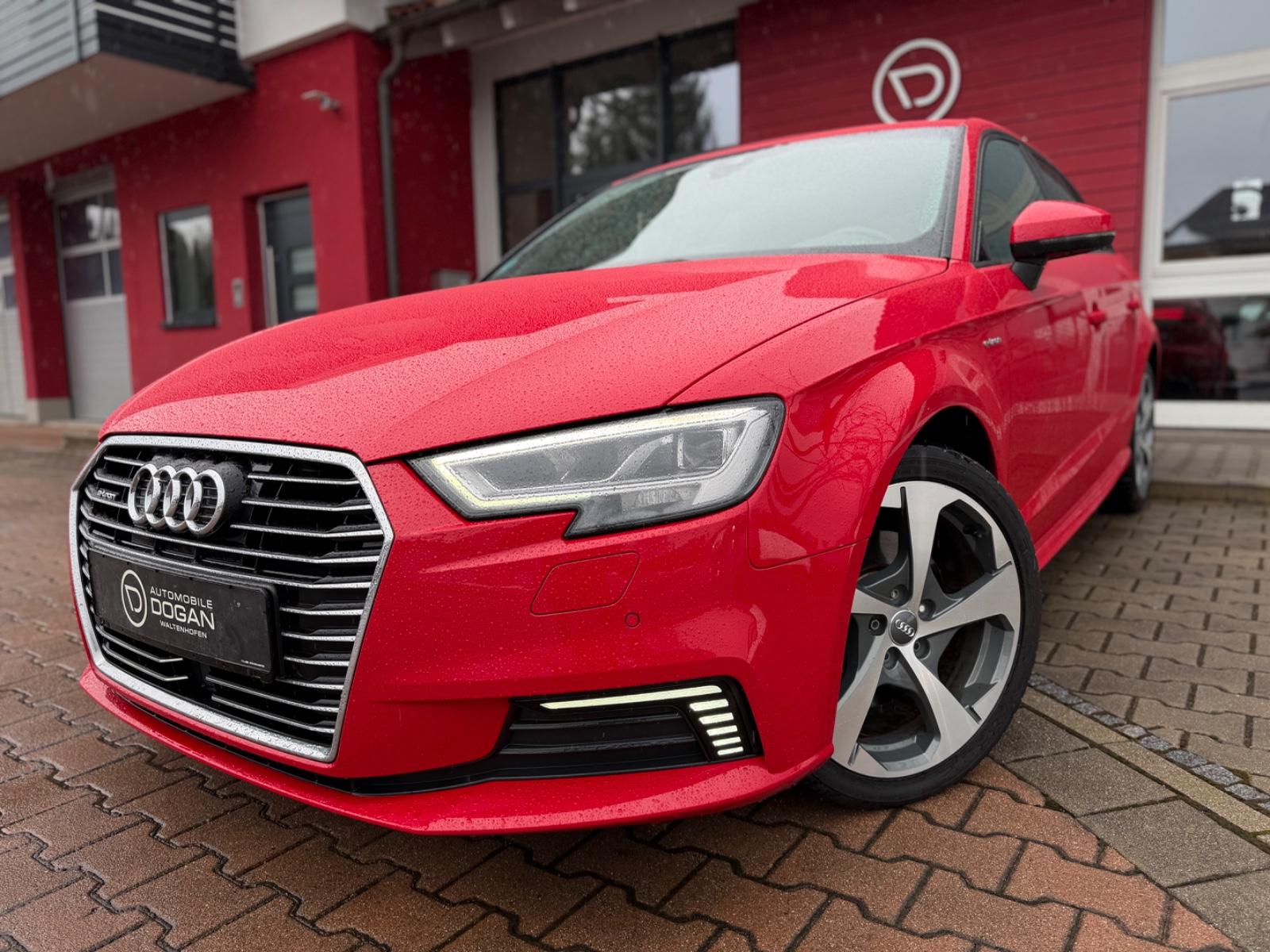 Audi A3 1.4 TFSI e-tron S-Tronic Virtual*LED*