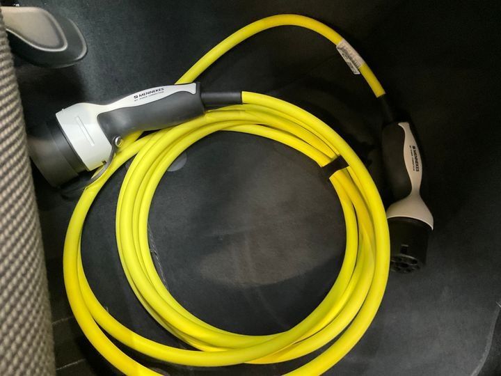 Fahrzeugabbildung Audi Q3 45 eTFSI S-tronic *Cam*LED*PDC*Sitzhzg*ACC*