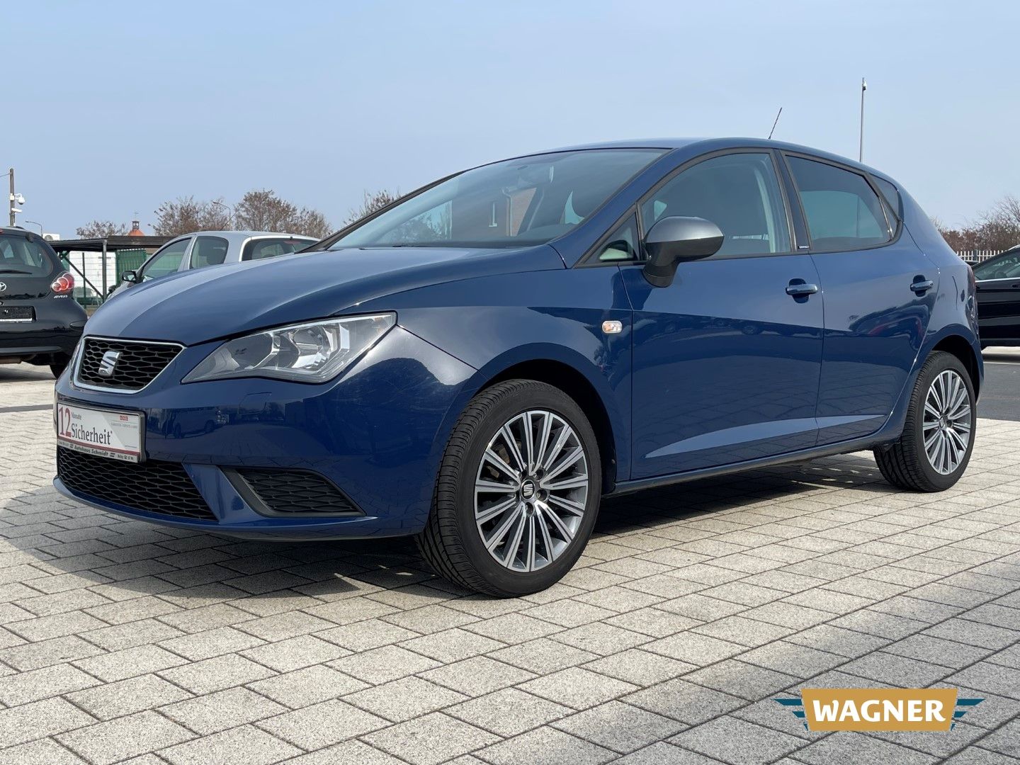 Fahrzeugabbildung SEAT Ibiza Connect Klimaautomatik Sitzheizung