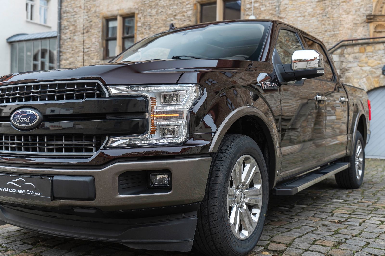 Fahrzeugabbildung Ford F 150 LARIAT 5.0L B&O AHK TOTW 360° PANO SHZ/K