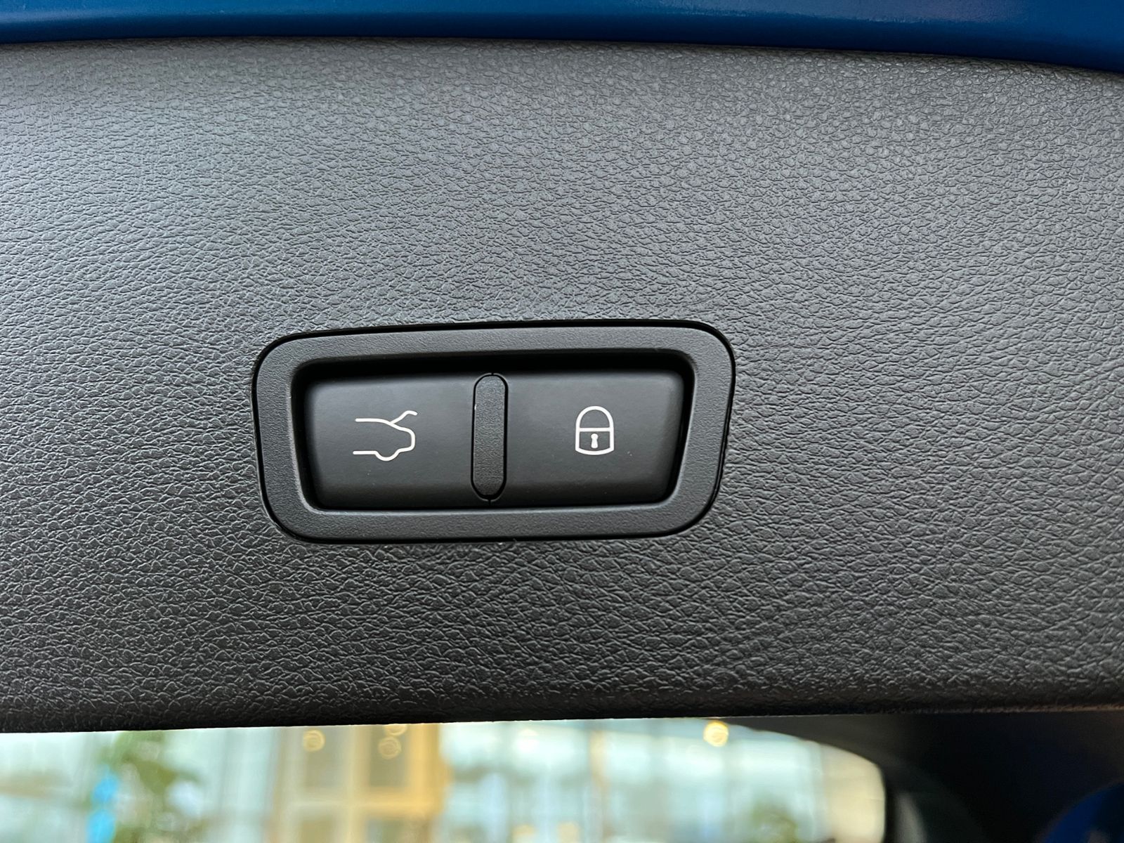 Fahrzeugabbildung Alfa Romeo Tonale Ti H&K LED NAVI ALU