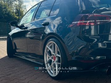 Volkswagen Golf - 9