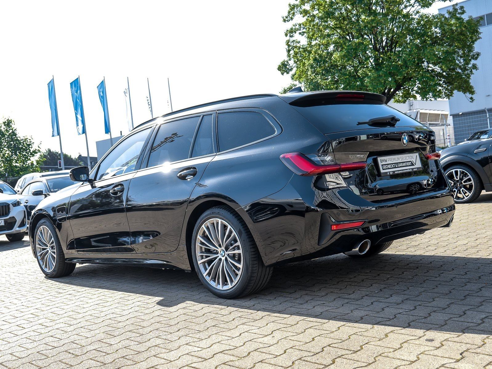 BMW 330e Touring Sport Line Navi+LED+ACC+AHK+Hifi+Sp foto 7