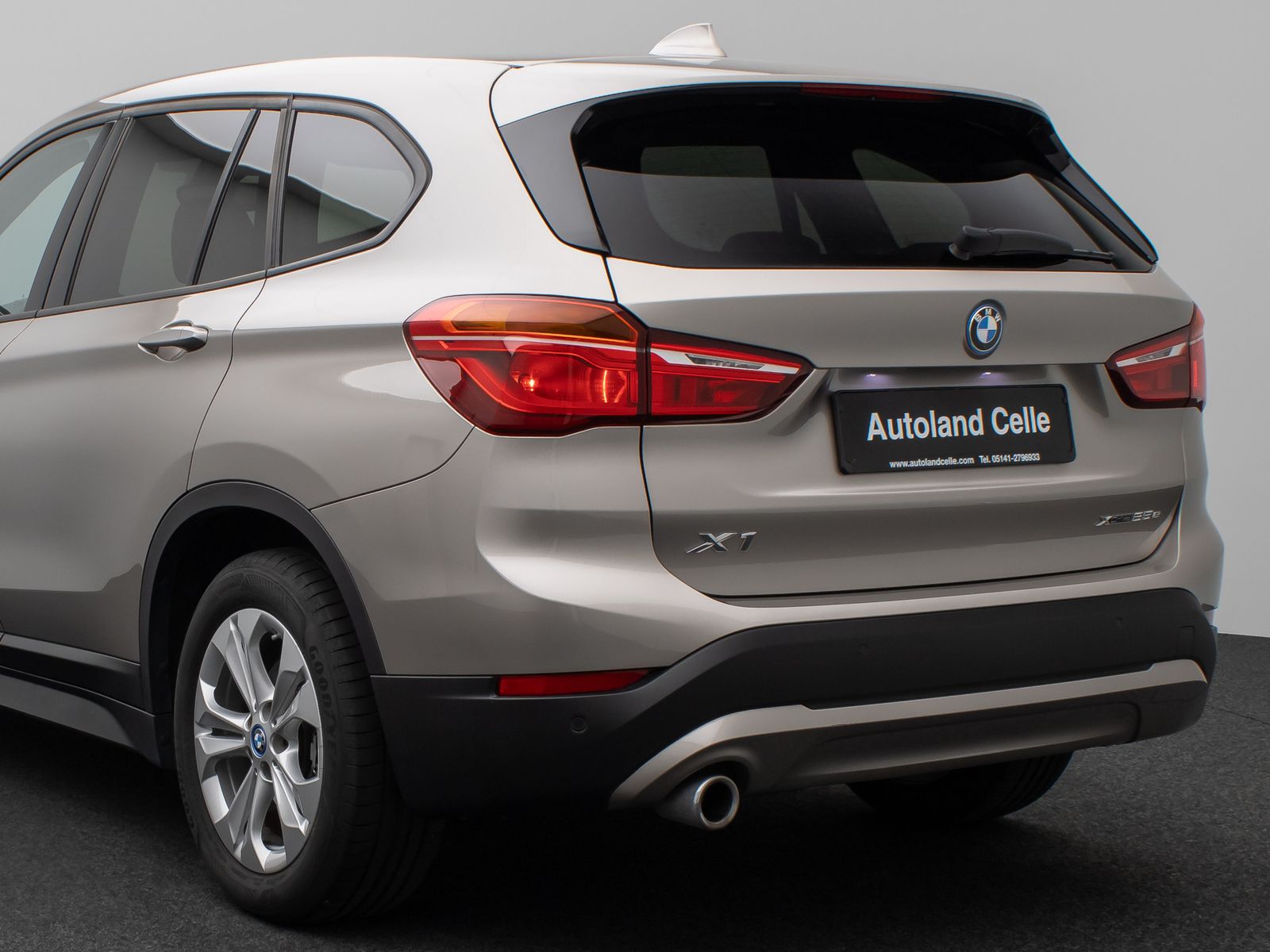 Fahrzeugabbildung BMW X1 xD25e  DAB Navi Lordos Geschwindigkeitsreg