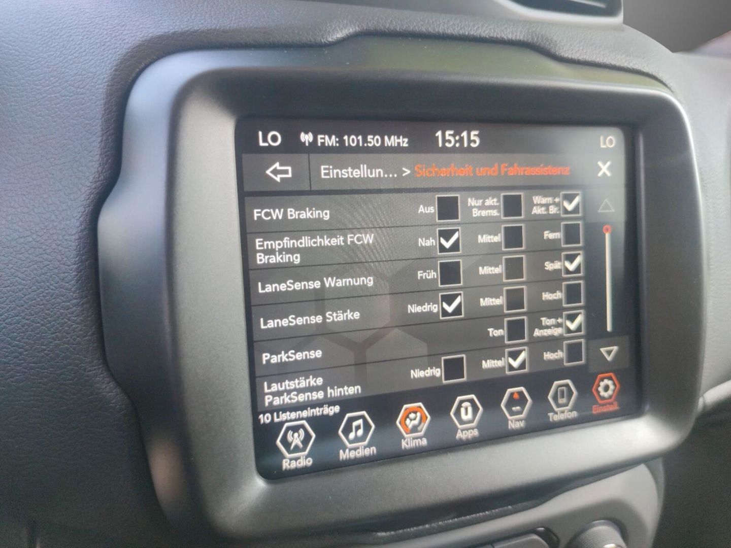 Fahrzeugabbildung Jeep Renegade 1.5 MHEV Limited+NAVI Komfort+ LED Pake
