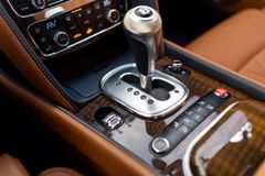 Fahrzeugabbildung Bentley Continental GT V8S *MY2015 / MULLINER / SADDLE*