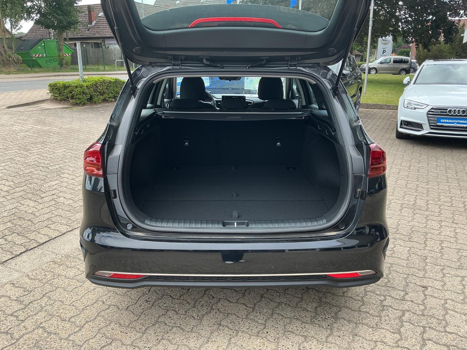Kia cee'd Sportswagon 1.5 T-GDI DCT *NAVI,RFK,SHZ*