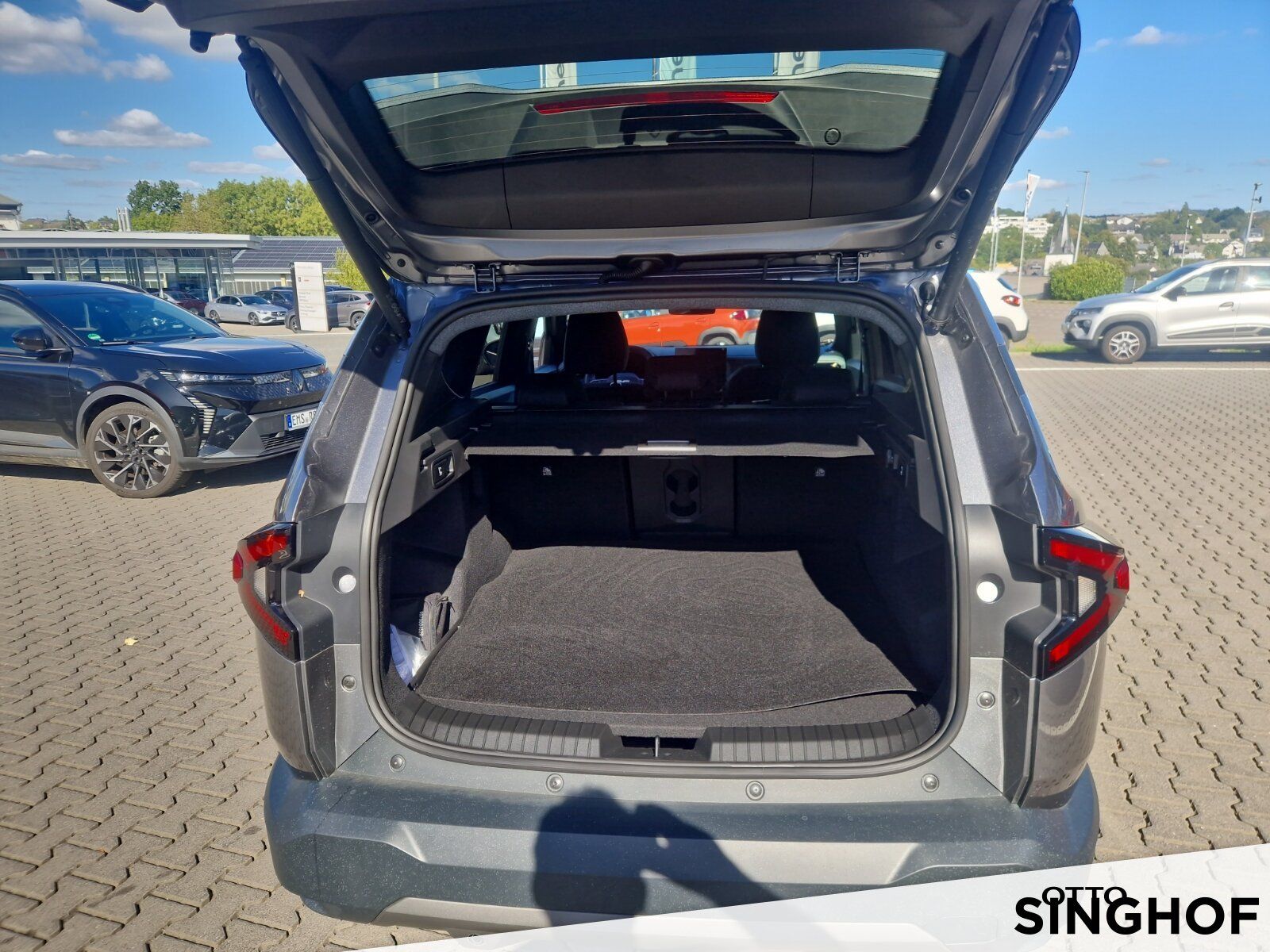 Fahrzeugabbildung Dacia Bigster Extreme Hybrid 155