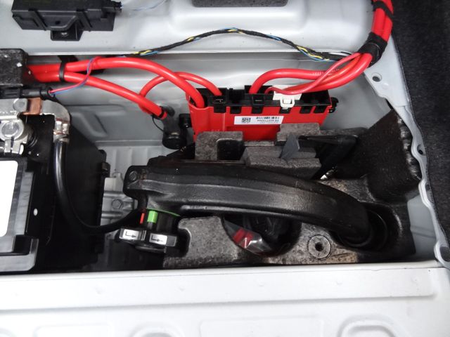 Fahrzeugabbildung BMW 116 i/Automatik/1.Hd/Kamera/Navi/Xenon/AHK/