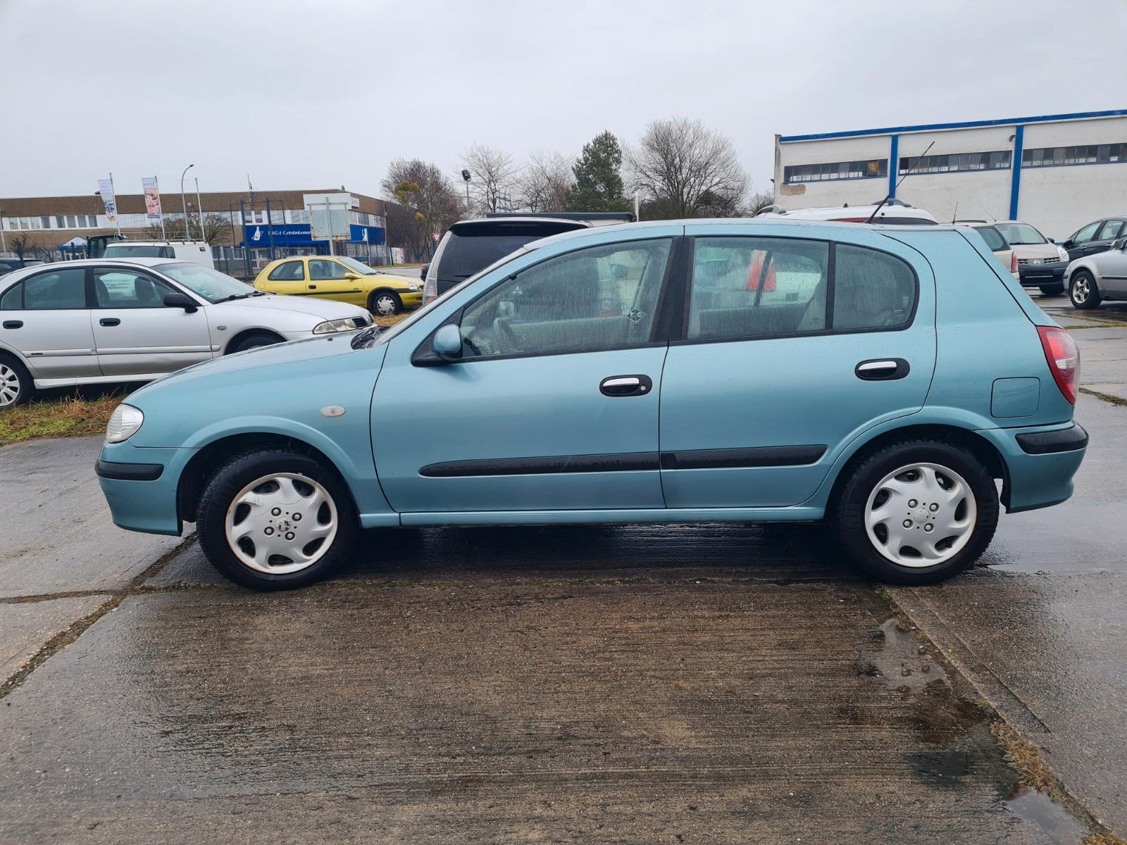 Nissan Almera Visia TÜV 02/2028