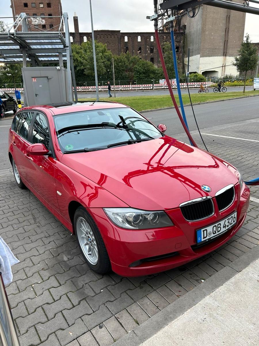 BMW 318 2006 — photo 11