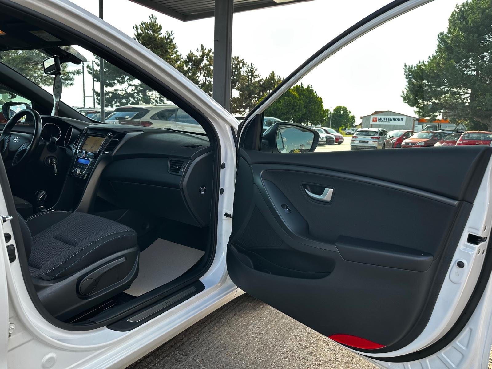 Hyundai i30 blue Passion Plus "KAMERA"NAVI"SHZ"LHZ"