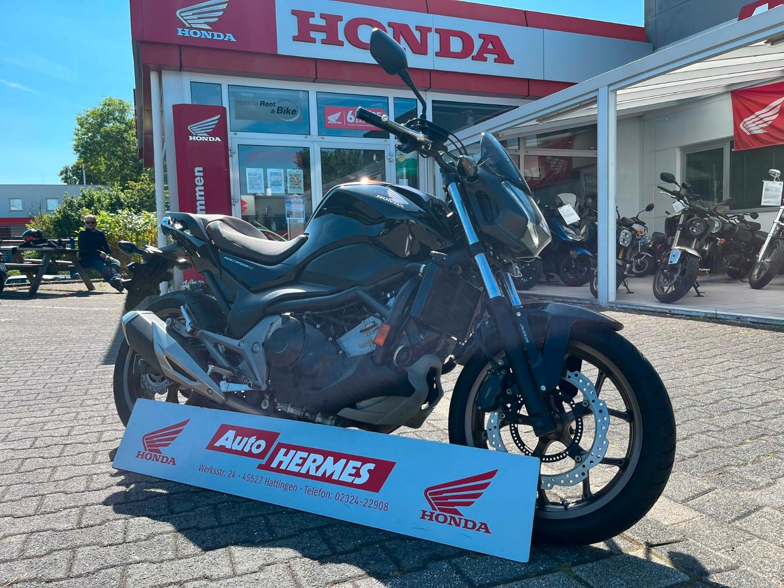Honda NC 750S *erste Hand*