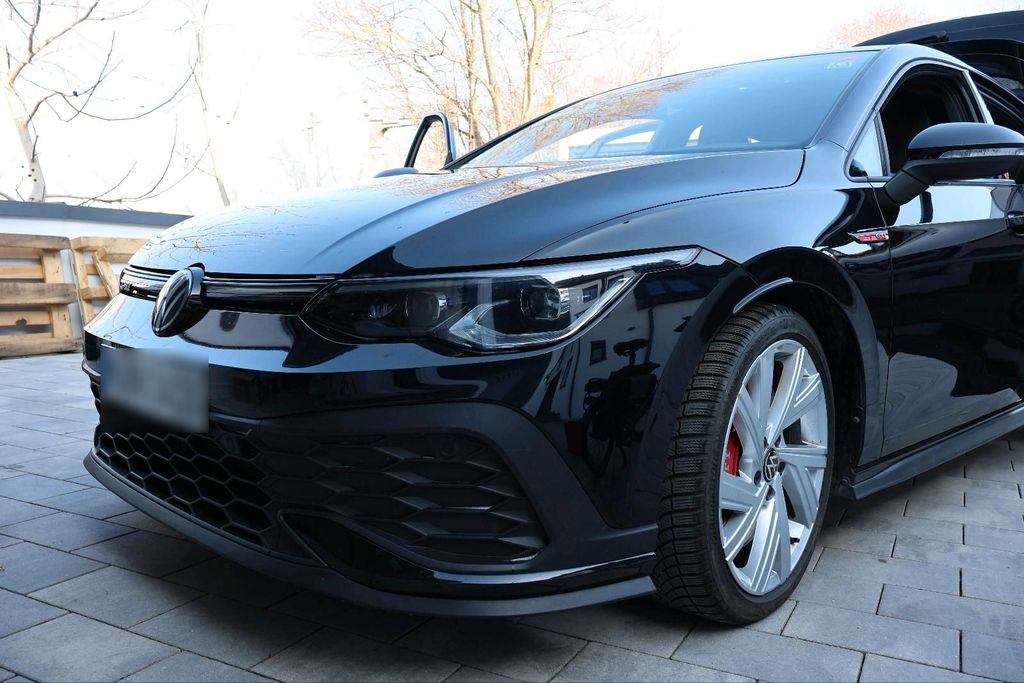 Image of Volkswagen Golf