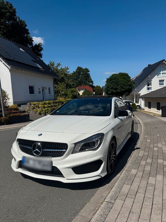 Image of Mercedes-Benz CLA 200 Shooting Brake
