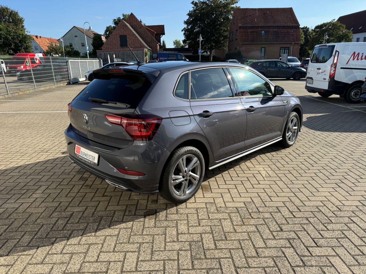 VW Polo VI 1.0 TSI EU6e R-Line RFK SHZ Carplay Alu - Image 6