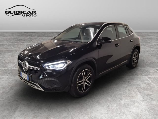 Mercedes-Benz GLA-H247 2020 - GLA 180 d Sport Pl