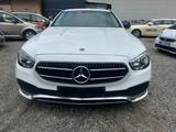 Mercedes-Benz E 220 d Limousine, Widescreen, LED, Schiebedach - Mercedes-Benz E 220 mit Diesel-Antrieb: Taxi