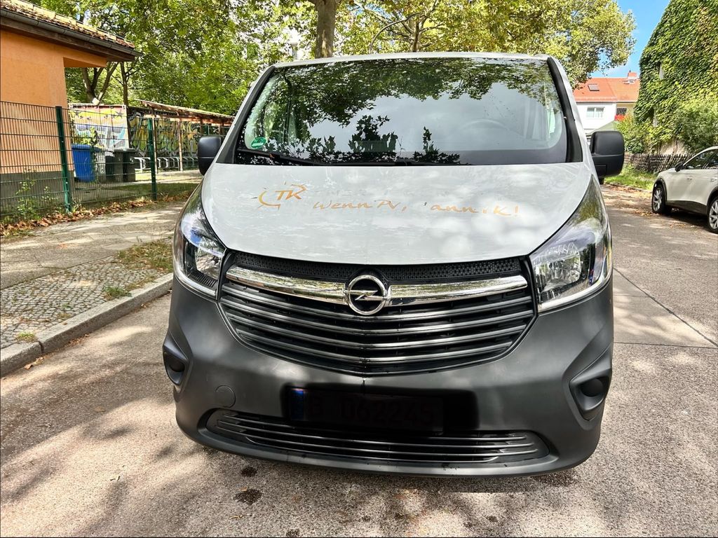 Image of Opel Vivaro