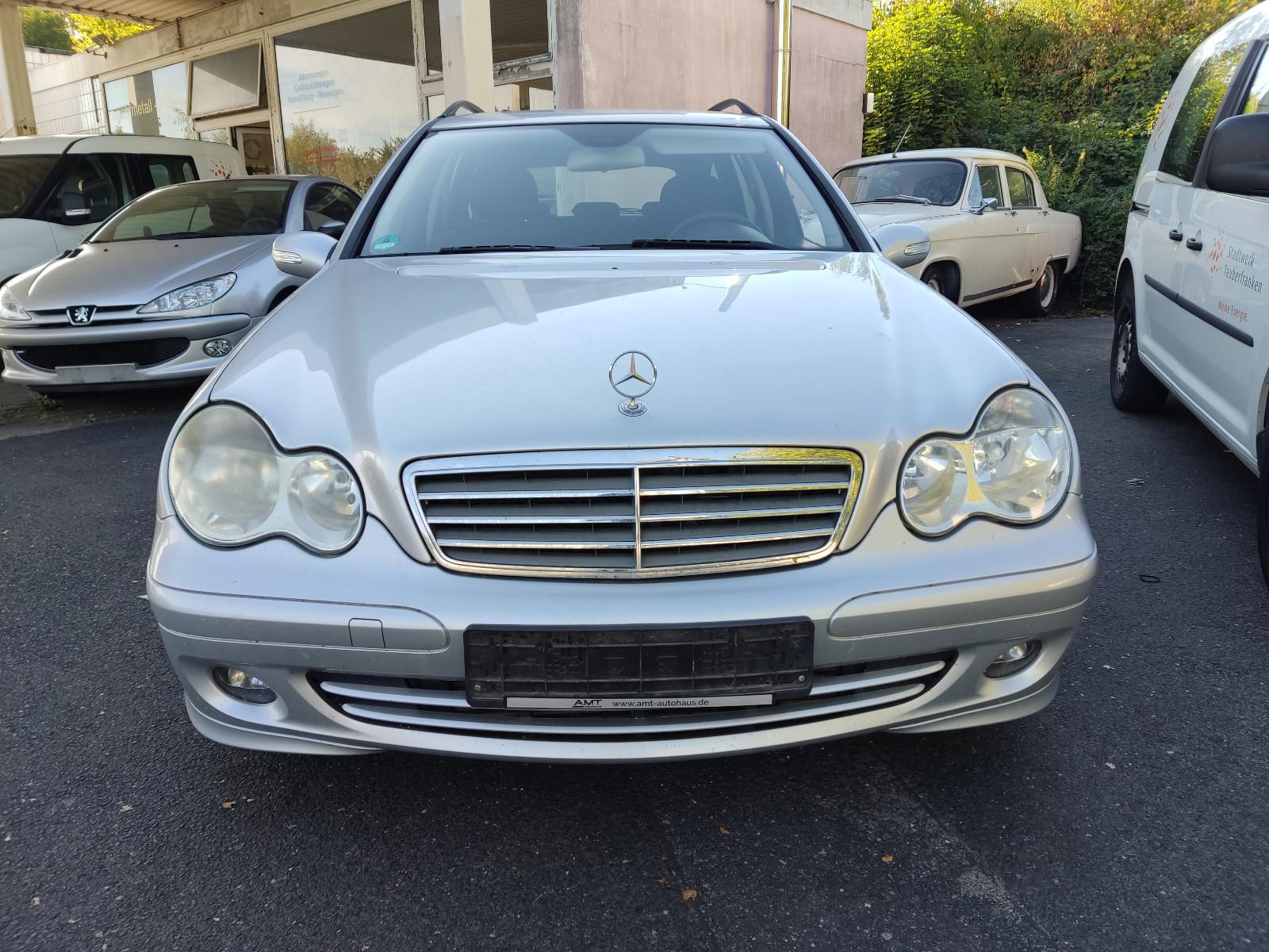 Mercedes-Benz C220 2006 — photo 9