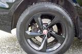 Jaguar F-Pace 20d AWD R-Sport Automatik R-Sport - schwarze Jaguar F-Pace