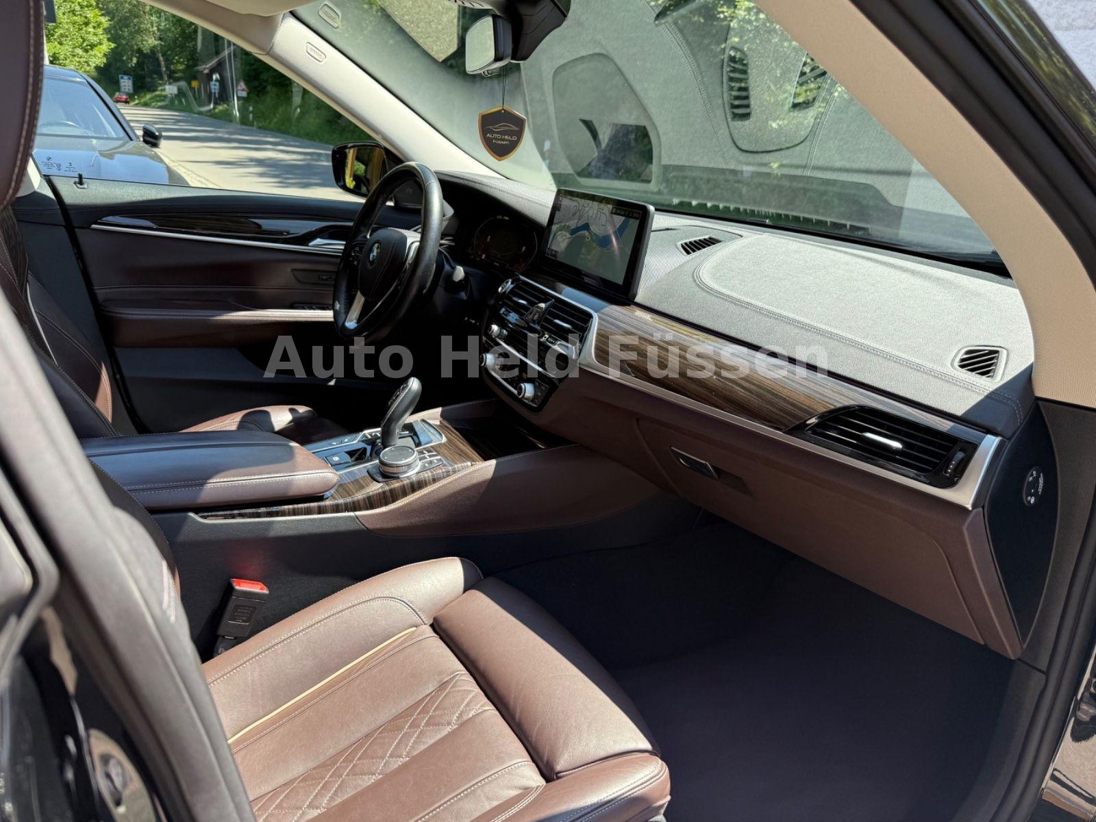 BMW 640i xDrive Gran Turismo Luxury Pano Kam HUD H/K