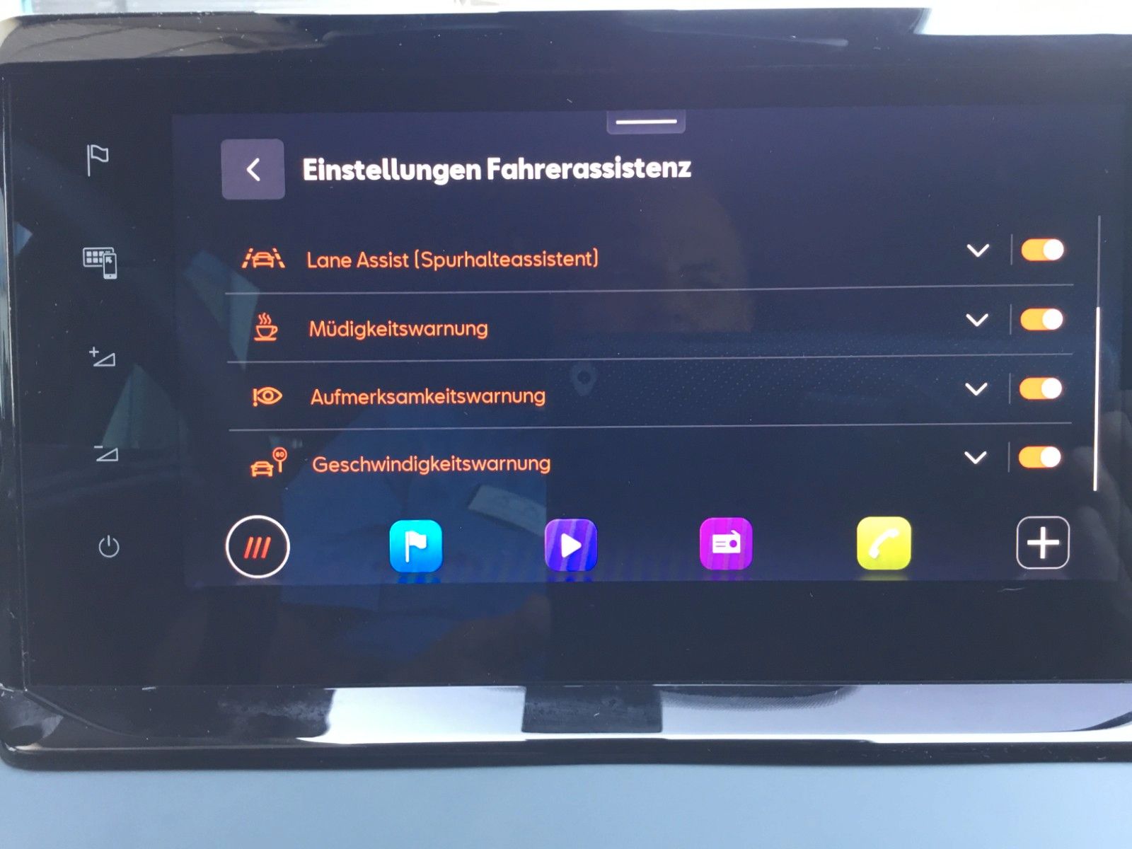 Fahrzeugabbildung SEAT Ibiza 1.0TSI Style DSG+ACC+16"+Navi+LED+FullLink