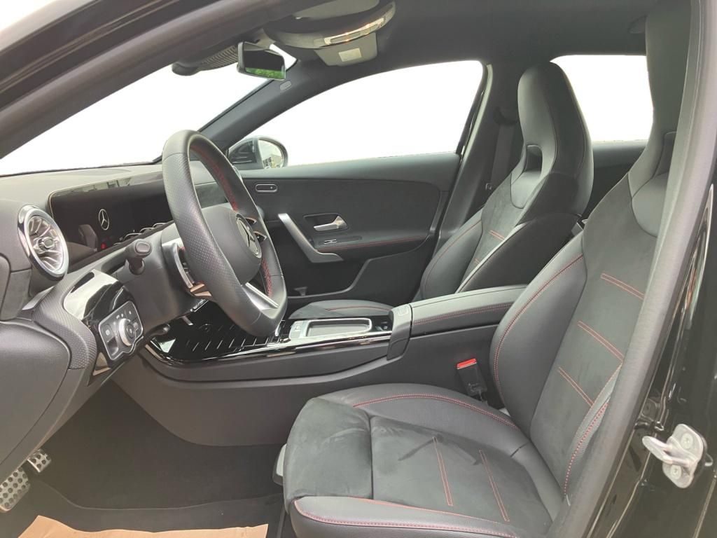 Fahrzeugabbildung Mercedes-Benz A 200 AMG*LED*AHK