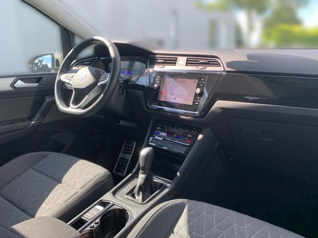 Touran Move 1.5 TSI Navi ACC Apple CarPlay