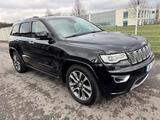 Jeep Grand Cherokee 3.0 CRD Overland Navi+Camera/AHK - Jeep Grand Cherokee in Bonn