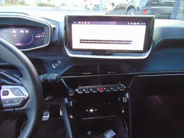 Bild 13 Peugeot 208 Hybrid 136 GT