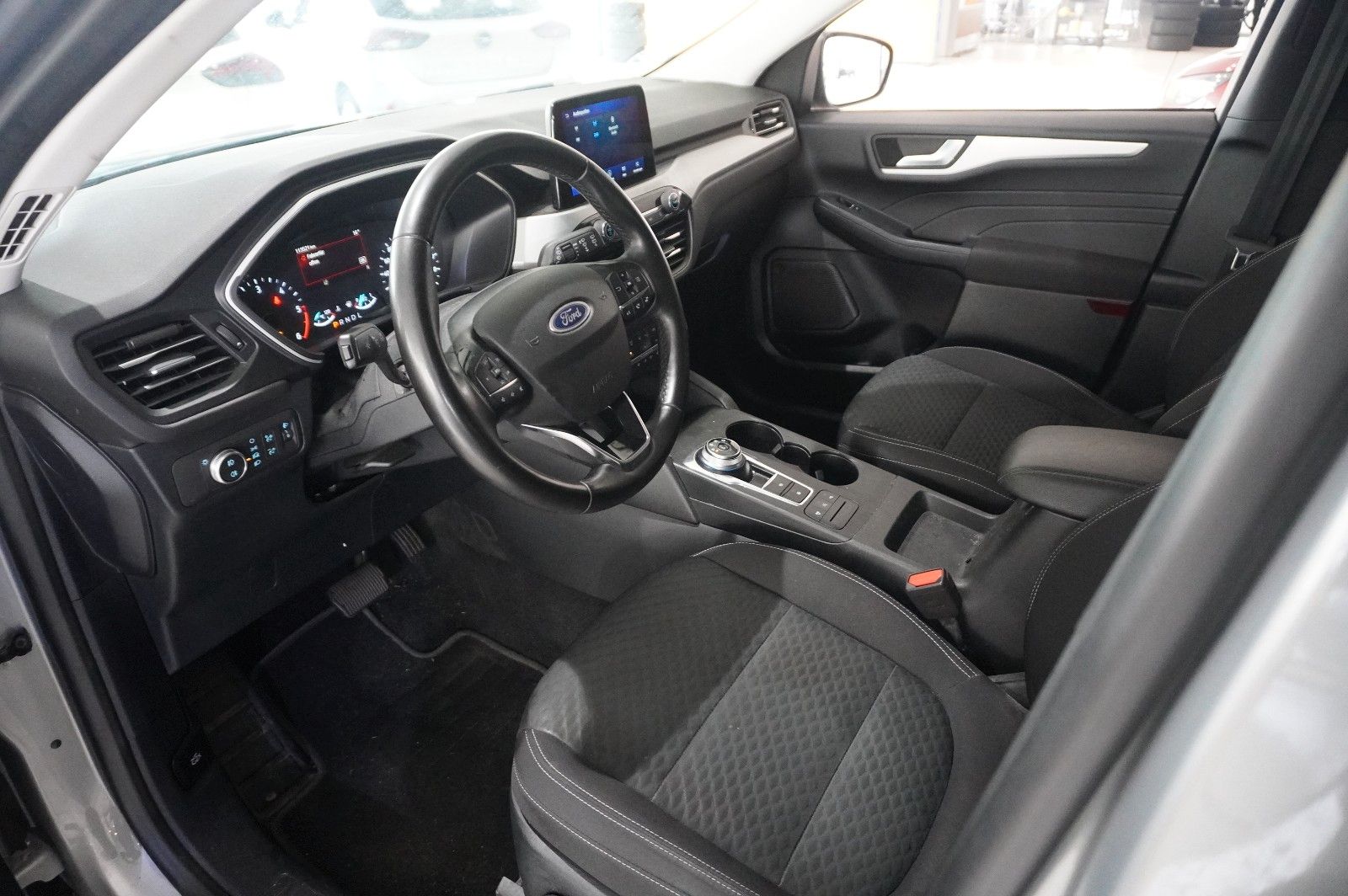 Fahrzeugabbildung Ford Kuga 1.5D COOL & CONN. NAVI/LED/SHZ/TEMP./NEBEL
