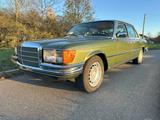 Mercedes-Benz 450 - Mercedes-Benz aus 1976