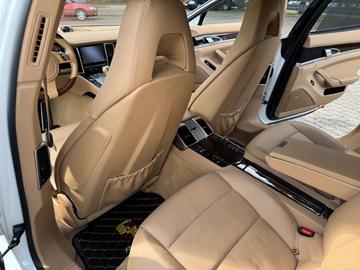 صورة مصغرة 13 لـ 2009 Porsche PANAMERA