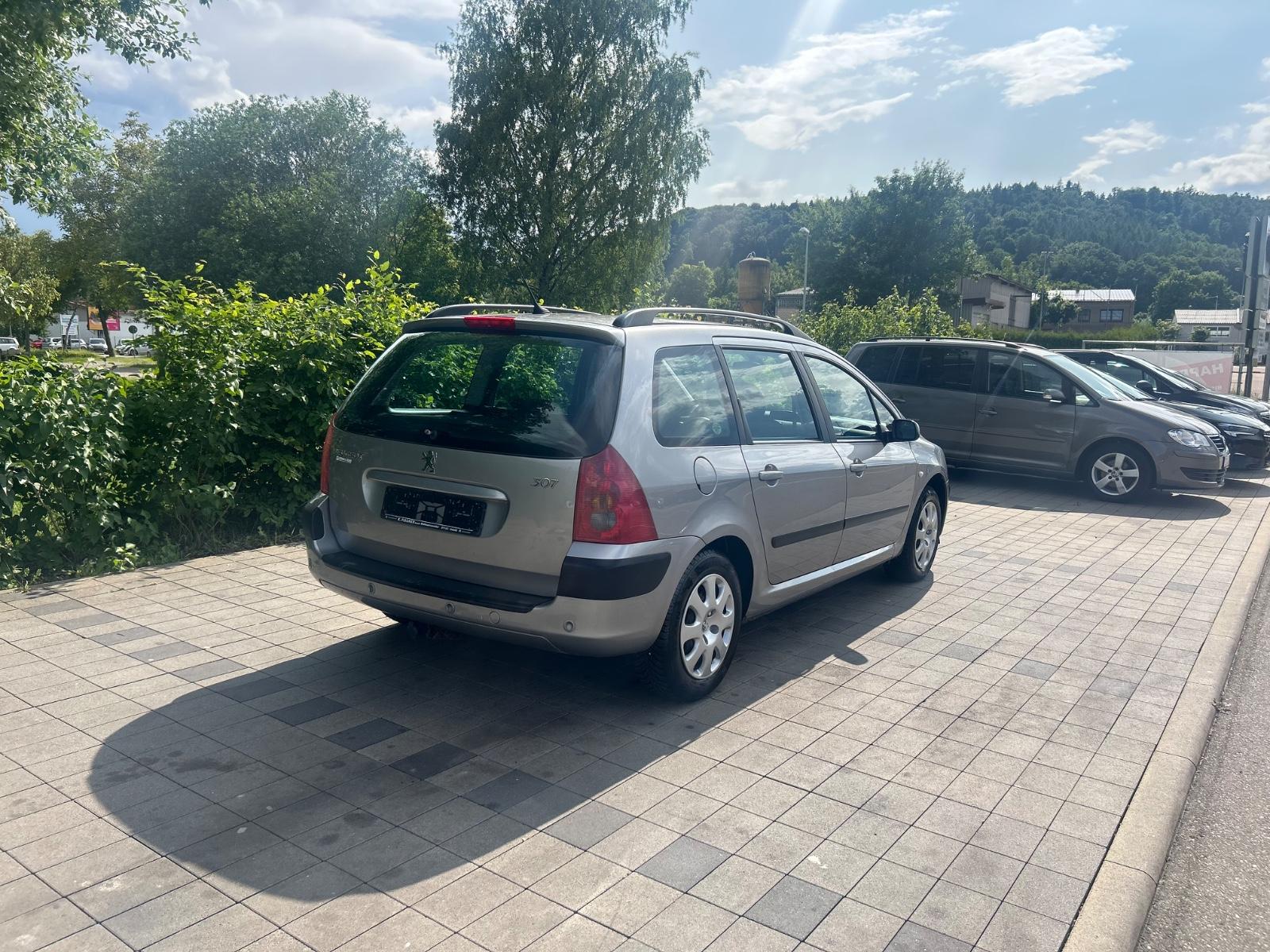 Peugeot 307 2005 — engine 109 HP (80kW)