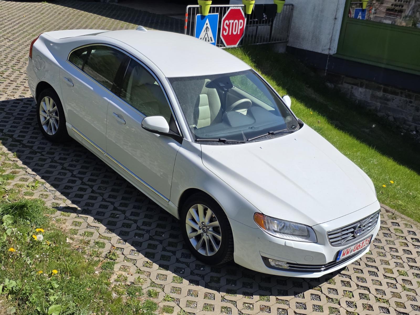 Volvo S80 D5 AWD Momentum 1.Hand Neuwagen Zustand