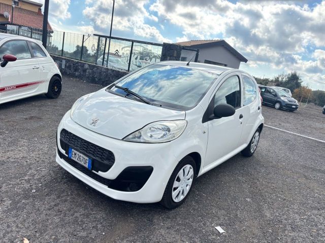 Peugeot 107 1.0 68CV 5p x neopatentati