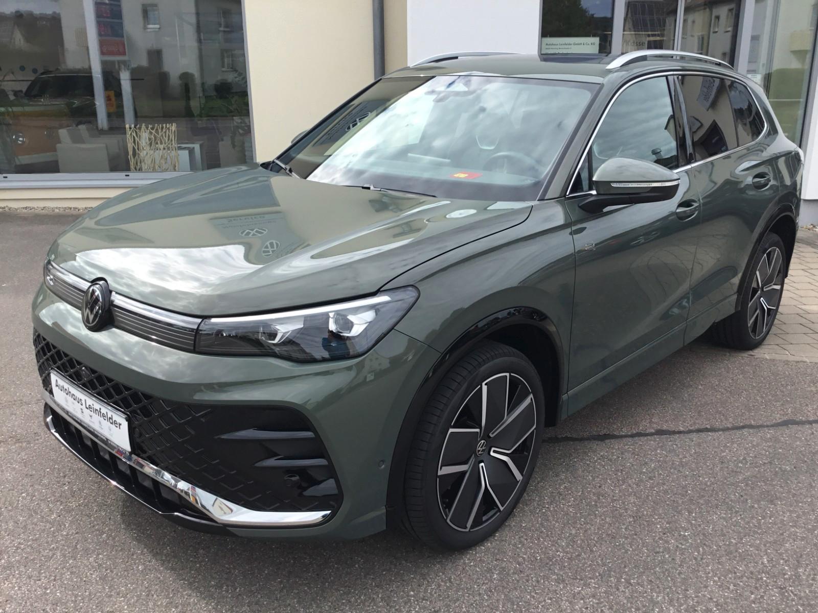 Volkswagen Tiguan 2.0 TDI DSG 4M R-Line+AHK+20"+Matrix+Pano
