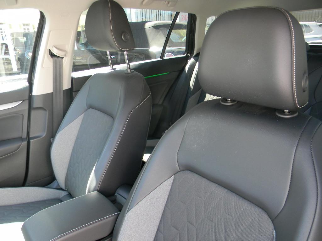 Volkswagen Golf VIII Variant 1.5 TSI 110 kW Goal 6 GANG AHK, миниатюра 8