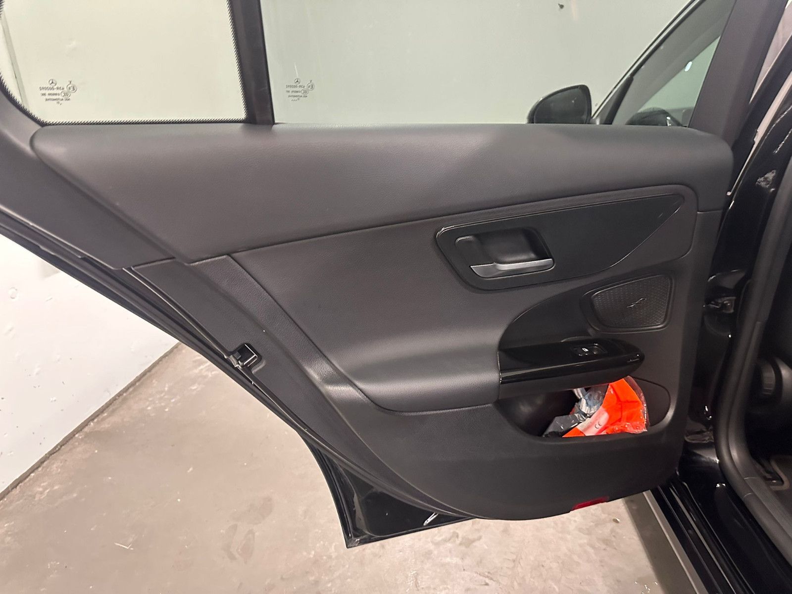 Fahrzeugabbildung Mercedes-Benz C 220 d T Autom.*AVANTGARDE*AHK*CARPLAY*