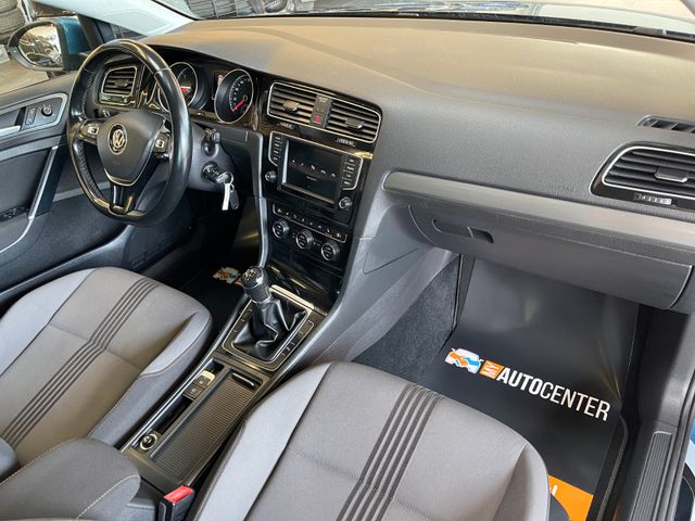 Volkswagen Golf 1.6 TDI BMT ALLSTAR Variant *PANORAMA*NAVI*