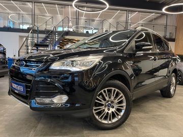 Ford Kuga Titanium *PANO*PDC*SHZ*BI-XENON*