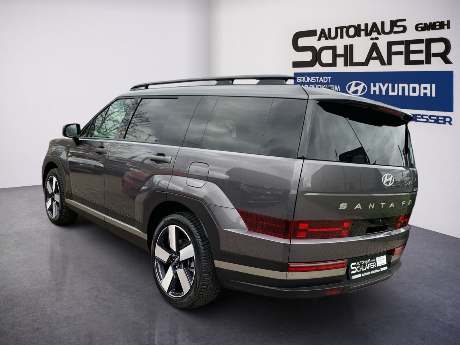 Fahrzeugabbildung Hyundai SANTA FE 1.6T-GDI Signature Hybrid Digital Key